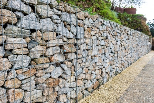Muro de Gabião com Degrau Interno